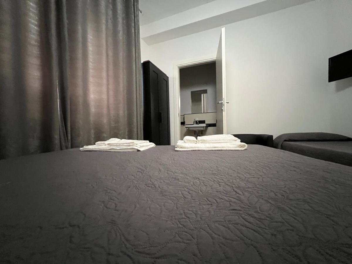 Affittacamere Umberto I โฟลีโญ ภายนอก รูปภาพ